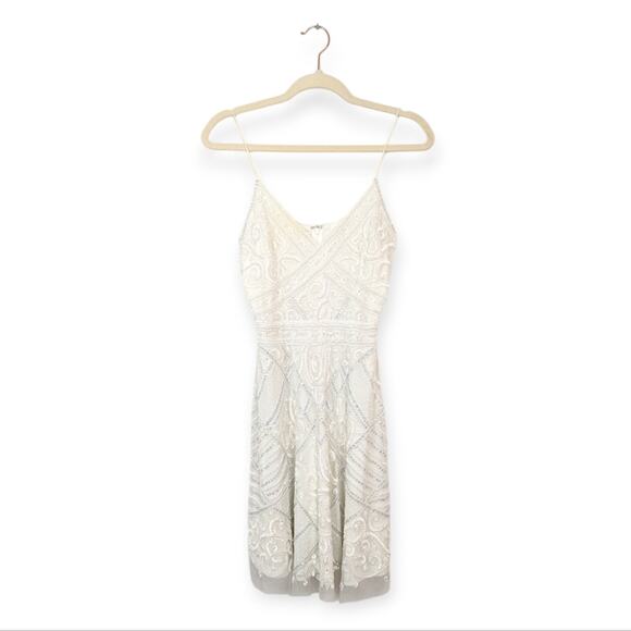 Lara Anthropologie White Beaded Moxie Bridal Dress - Picture 1 of 10